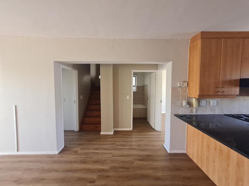 To Let 3 Bedroom Property for Rent in Somerset West Western Cape